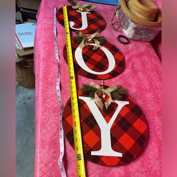 3-Piece Christmas Wreath Decoration Set, JOY - Picture 10 of 10